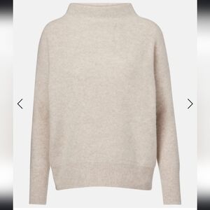 $530 Vince Elegant Cream Women's Sweater